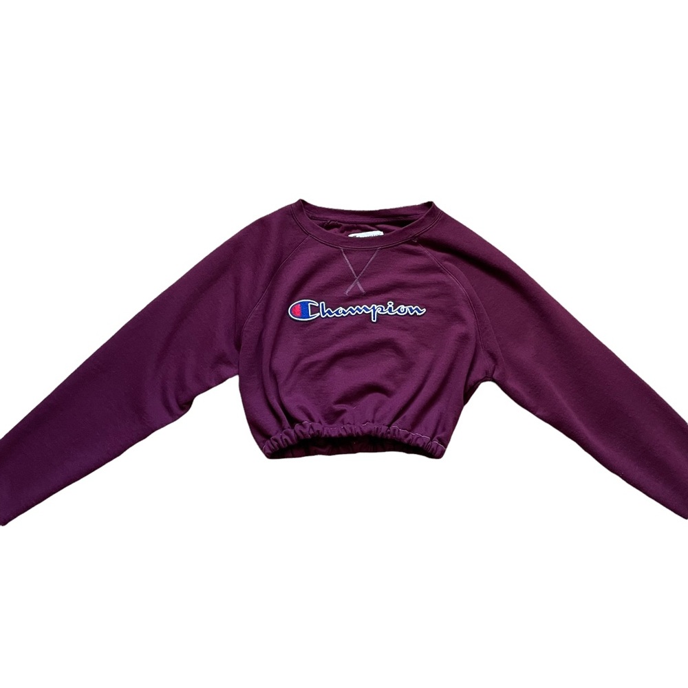 Champion Women’s Cropped Maroon Sweatshirt Size Large